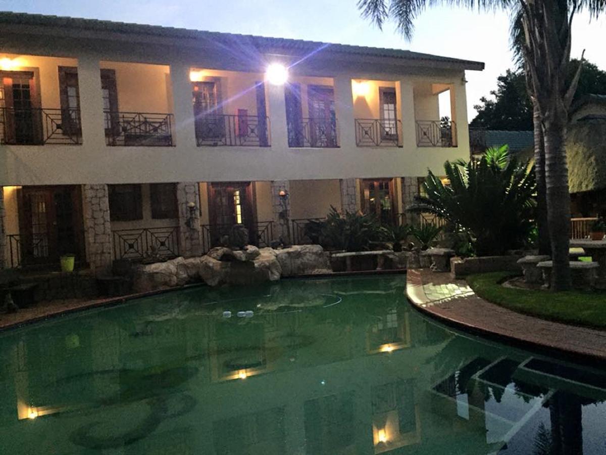 Lions Rest Guest House Germiston Kültér fotó