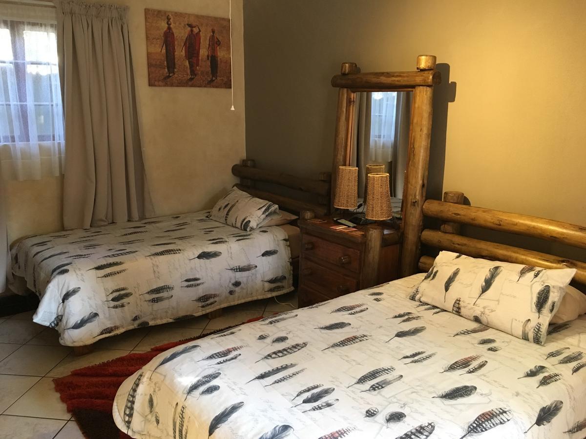 Lions Rest Guest House Germiston Kültér fotó