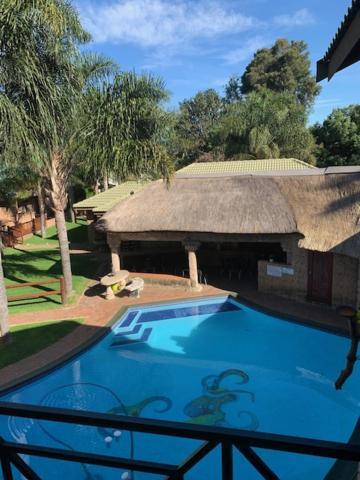 Lions Rest Guest House Germiston Kültér fotó